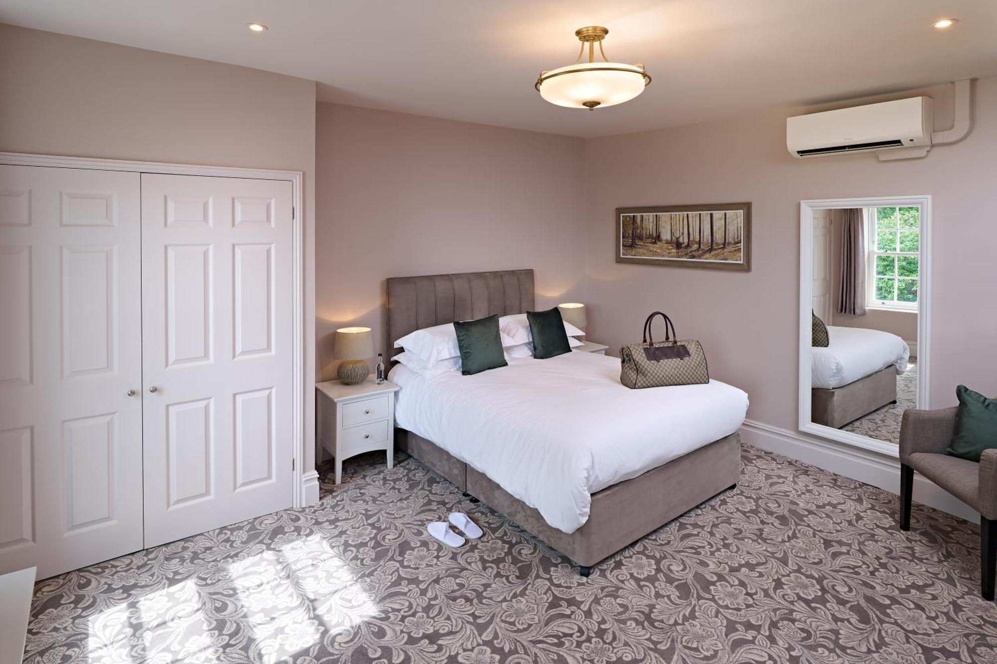 Bed and Breakfast Tyrrells Park Рингвуд Экстерьер фото