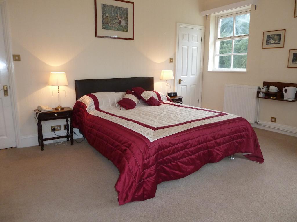 Bed and Breakfast Tyrrells Park Рингвуд Экстерьер фото